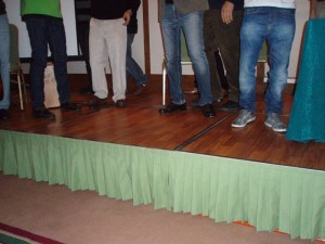 Un grupo de usuarios interpreta una de las parodias