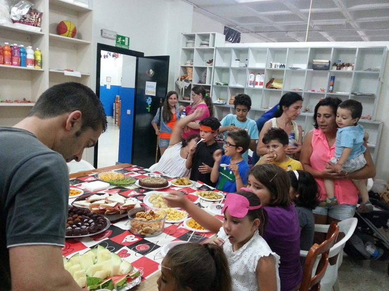 Tras las actuaciones, la merienda